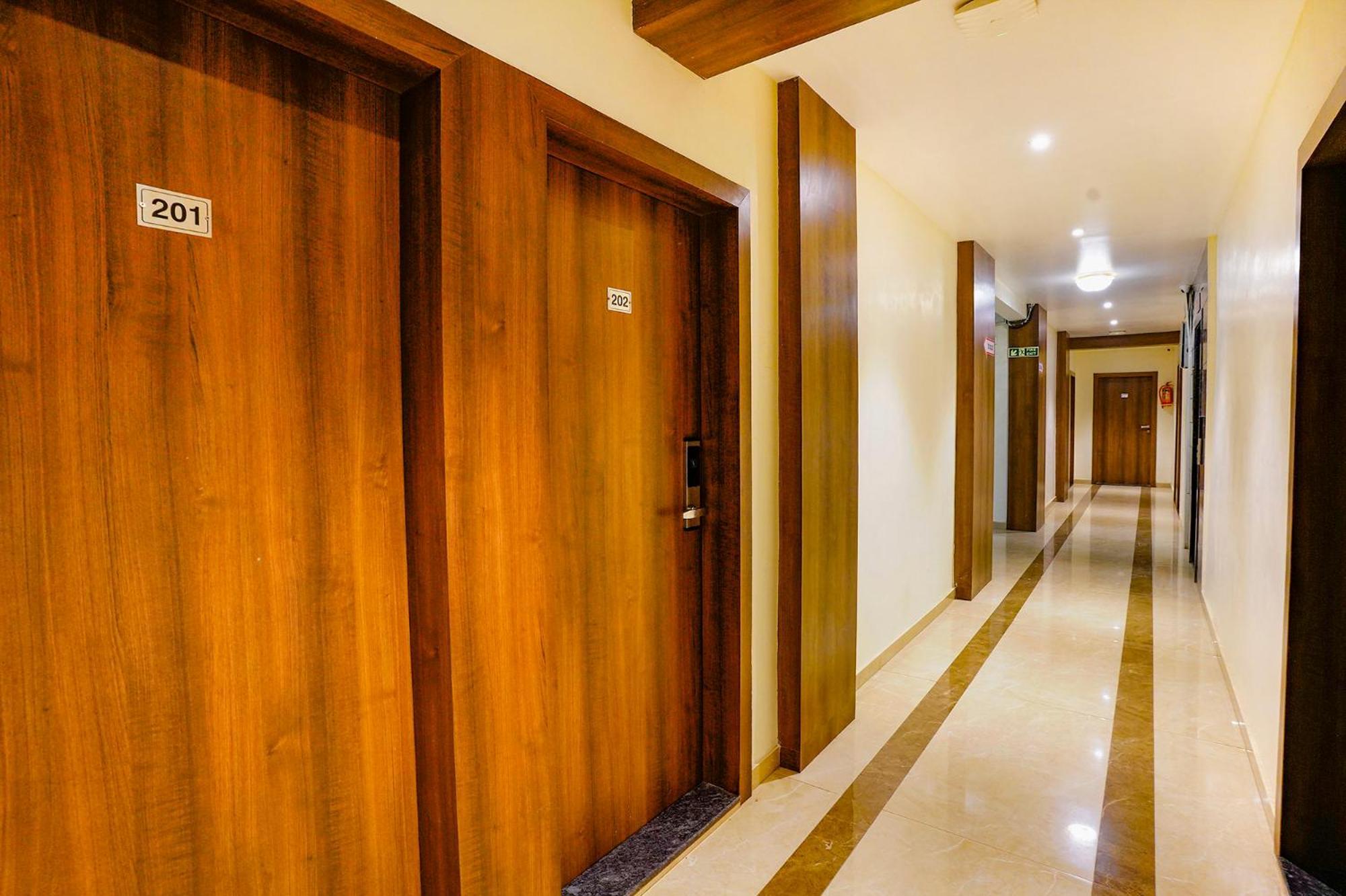 Fabhotel Prime Hangout - Narhe Yerandwane Екстериор снимка